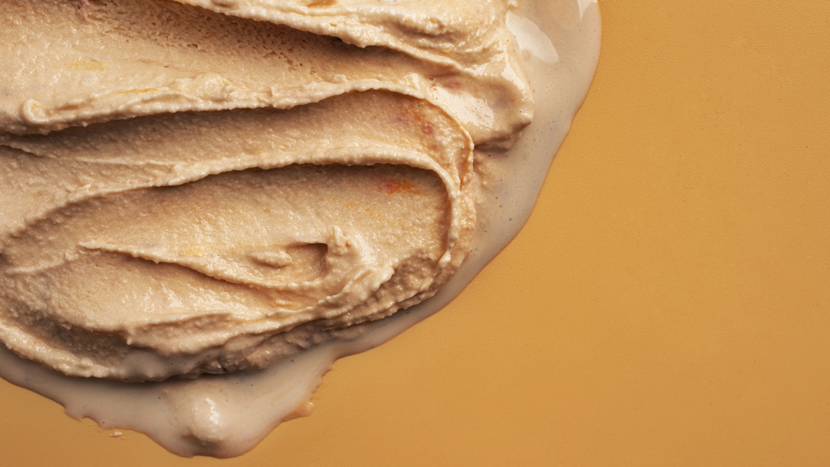 faca-um-sorvete-de-doce-de-leite-cremoso-com-apenas-2-ingredientes