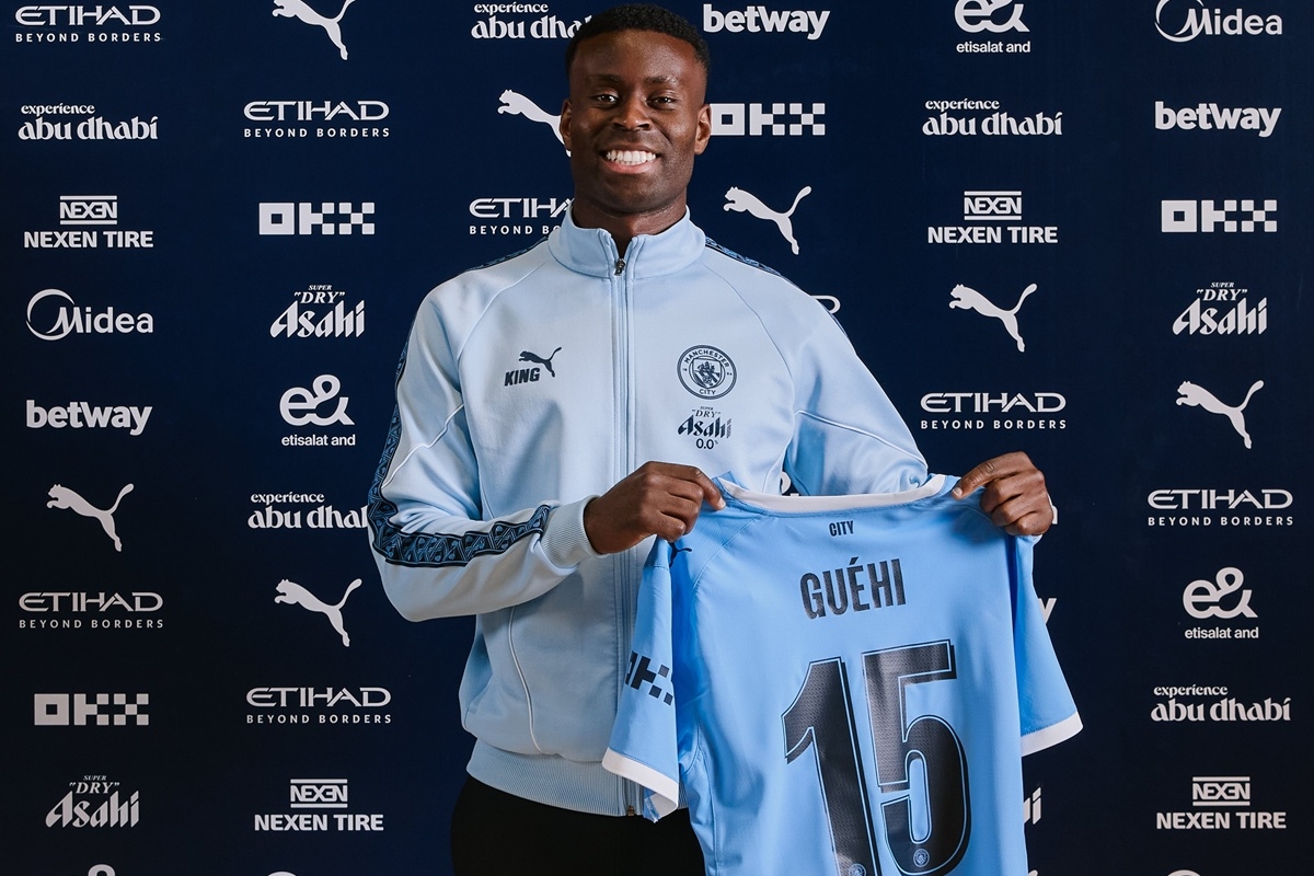manchester-city-anuncia-contratacao-de-zagueiro-titular-da-inglaterra