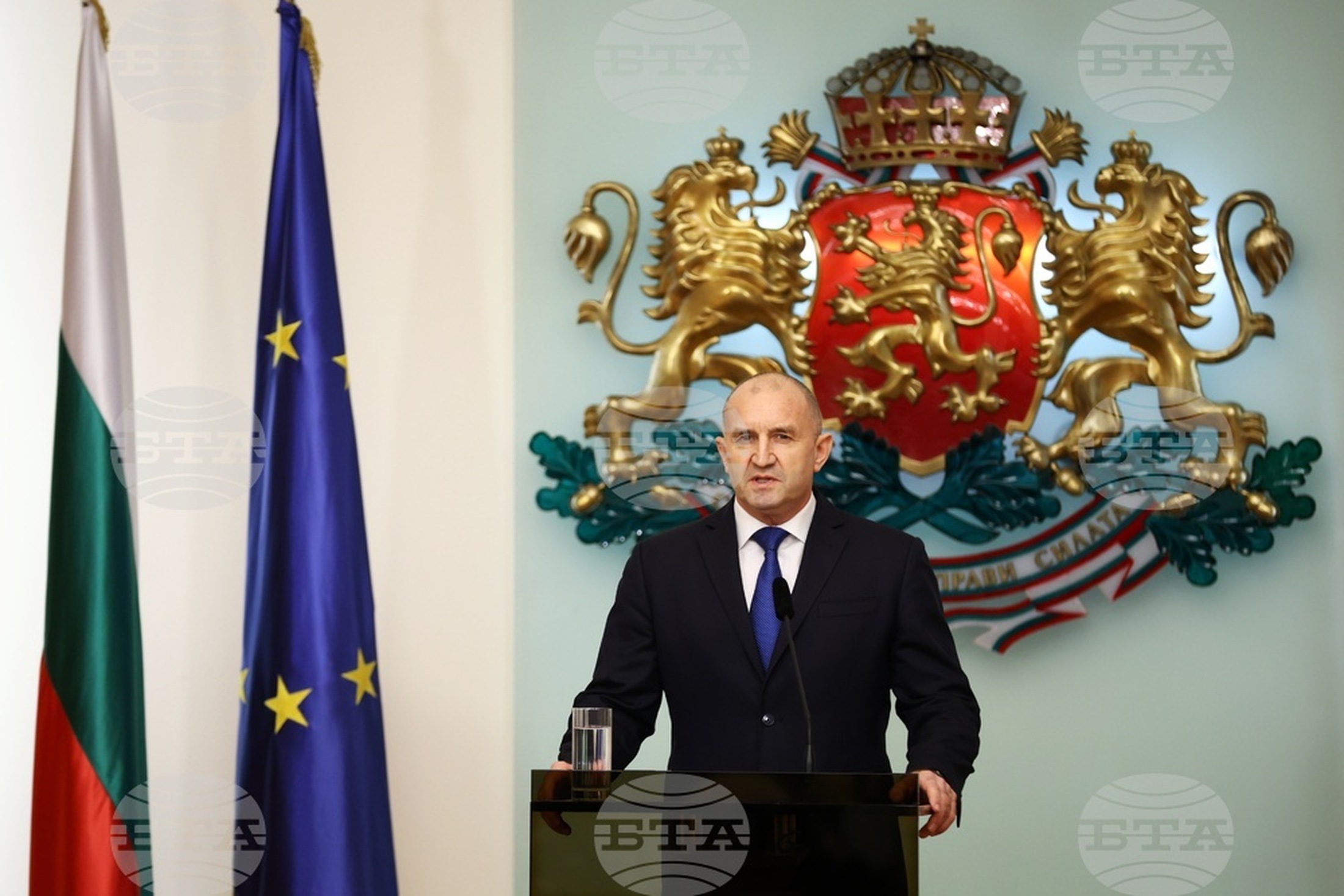 presidente-da-bulgaria-renuncia-ao-cargo-em-meio-a-crise-politica