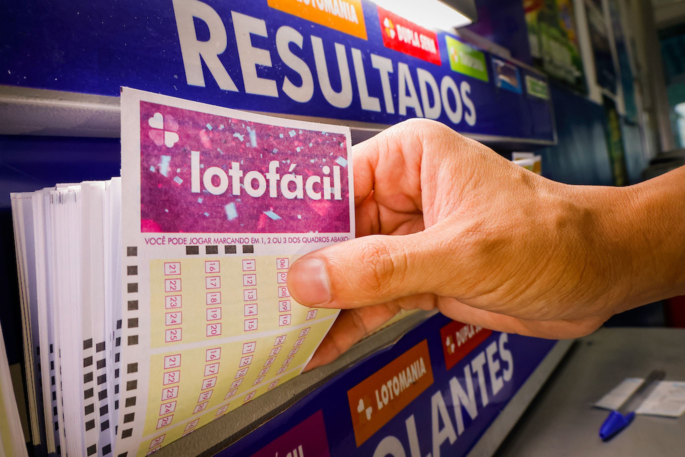 loteria:-veja-numeros-da-lotofacil-3591-e-mais-sorteios-de-hoje-(19/1)