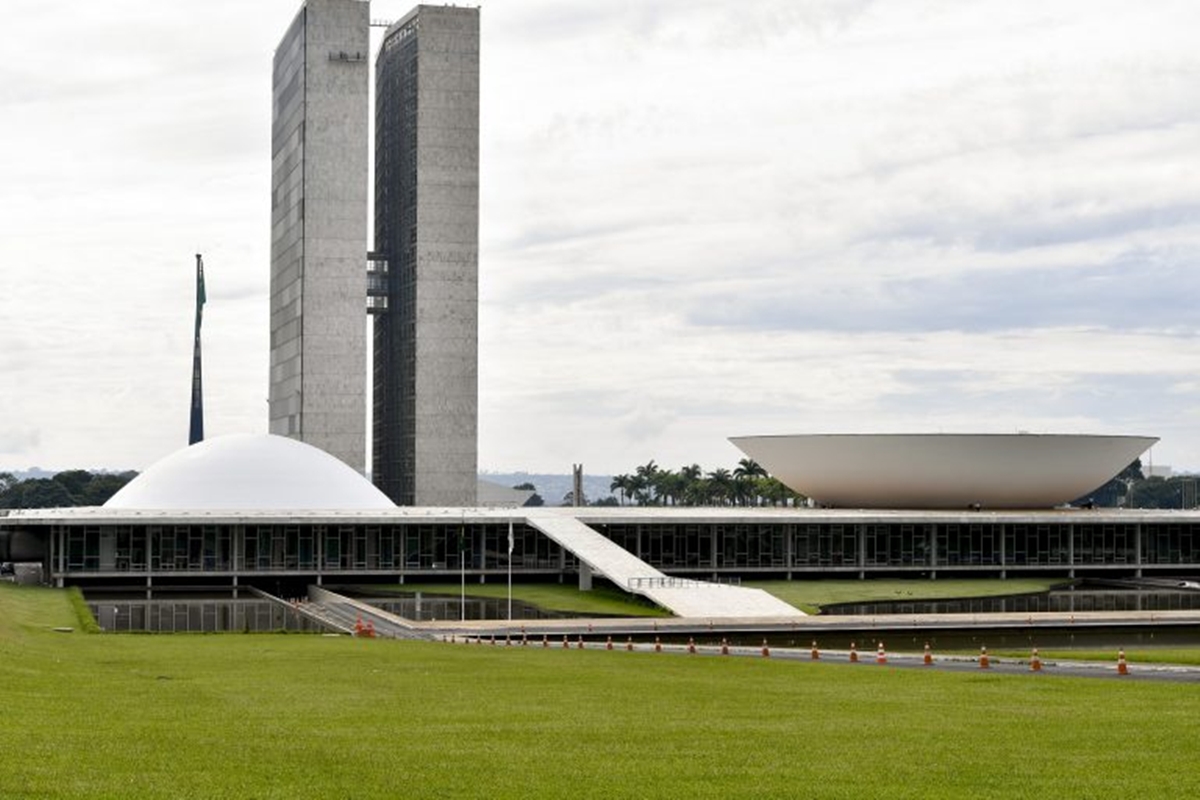 parlamentares-do-df-enviaram-r$-109-milhoes-em-emendas-para-goias