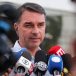 pl-deve-definir-plano-da-pre-campanha-de-flavio-bolsonaro-em-fevereiro