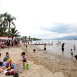 ferias-frustradas:-unica-praia-de-cidade-esta-impropria-para-banho