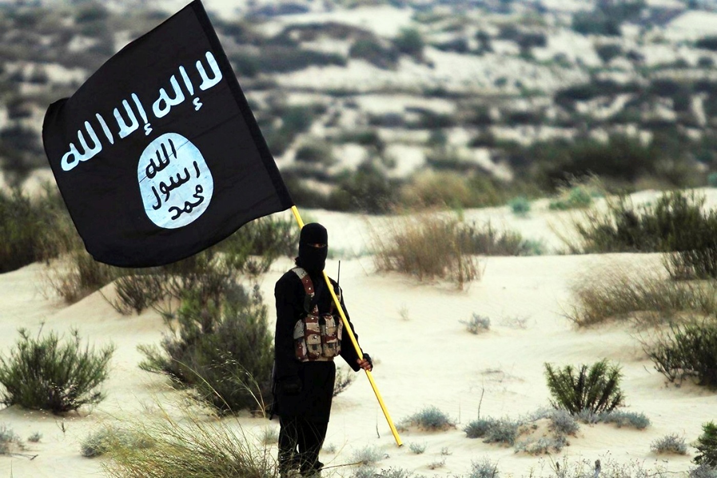 eua-enviara-terroristas-do-estado-islamico-presos-na-siria-ao-iraque