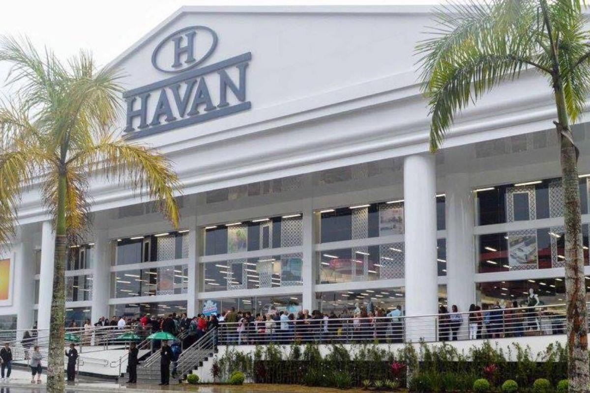 havan-devera-indenizar-mulher-demitida-apos-depor-em-acao-trabalhista