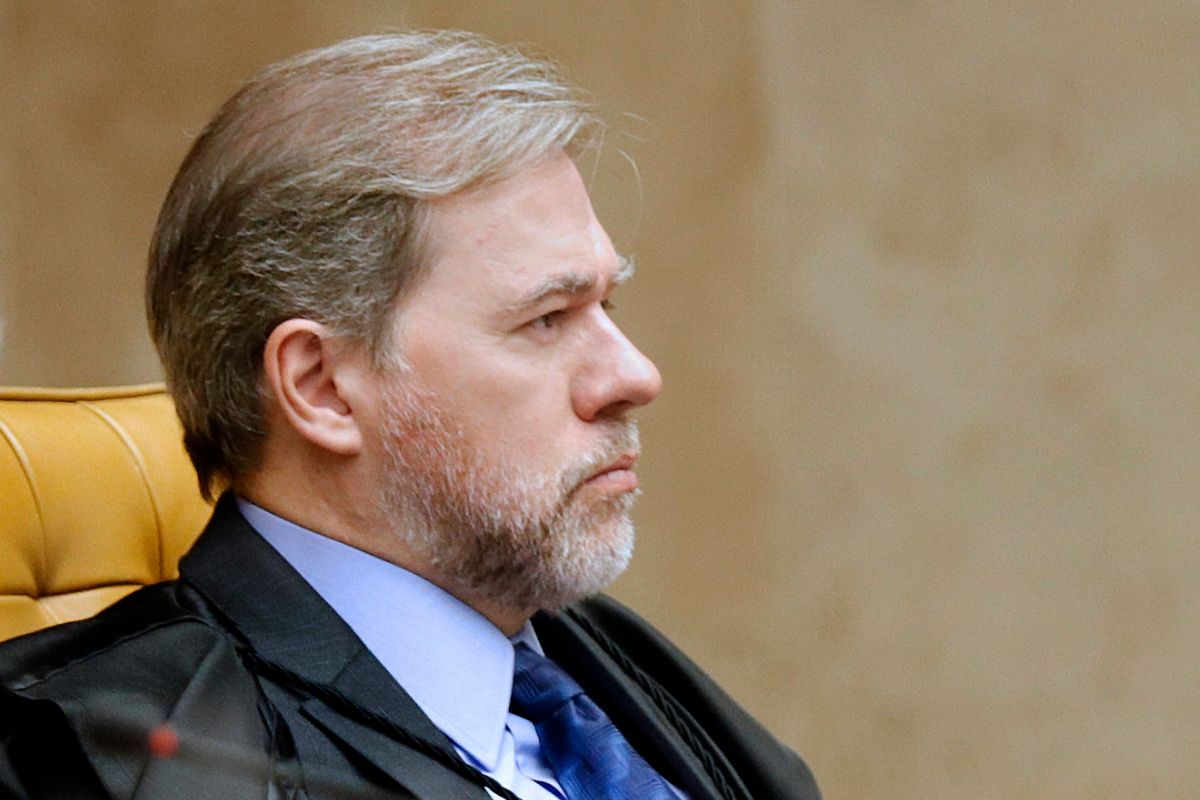 lider-no-senado-defende-impeachment-de-toffoli-em-razao-do-caso-master