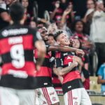 barros-e-expulso,-carrascal-marca-e-flamengo-vence-vasco-no-cariocao
