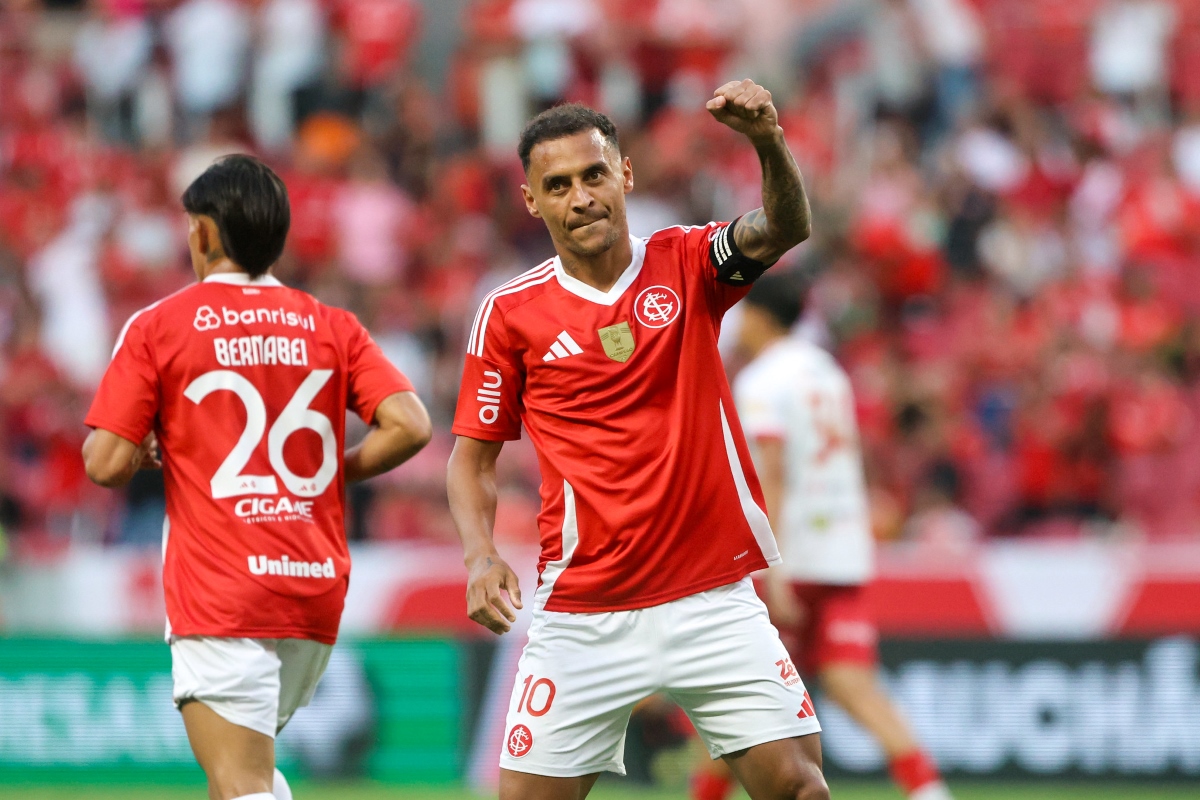 inter-e-gremio-vencem-e-lideram-seus-grupos-no-campeonato-gaucho