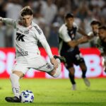 santos-x-corinthians:-saiba-onde-assistir-ao-classico-alvinegro