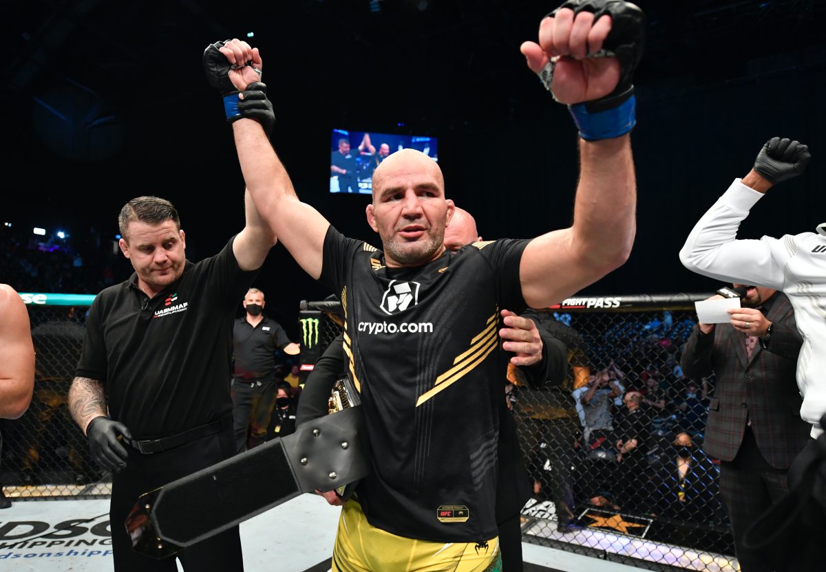 ex-campeoes-do-ufc,-khabib-e-glover-teixeira-treinam-juntos.-veja-video