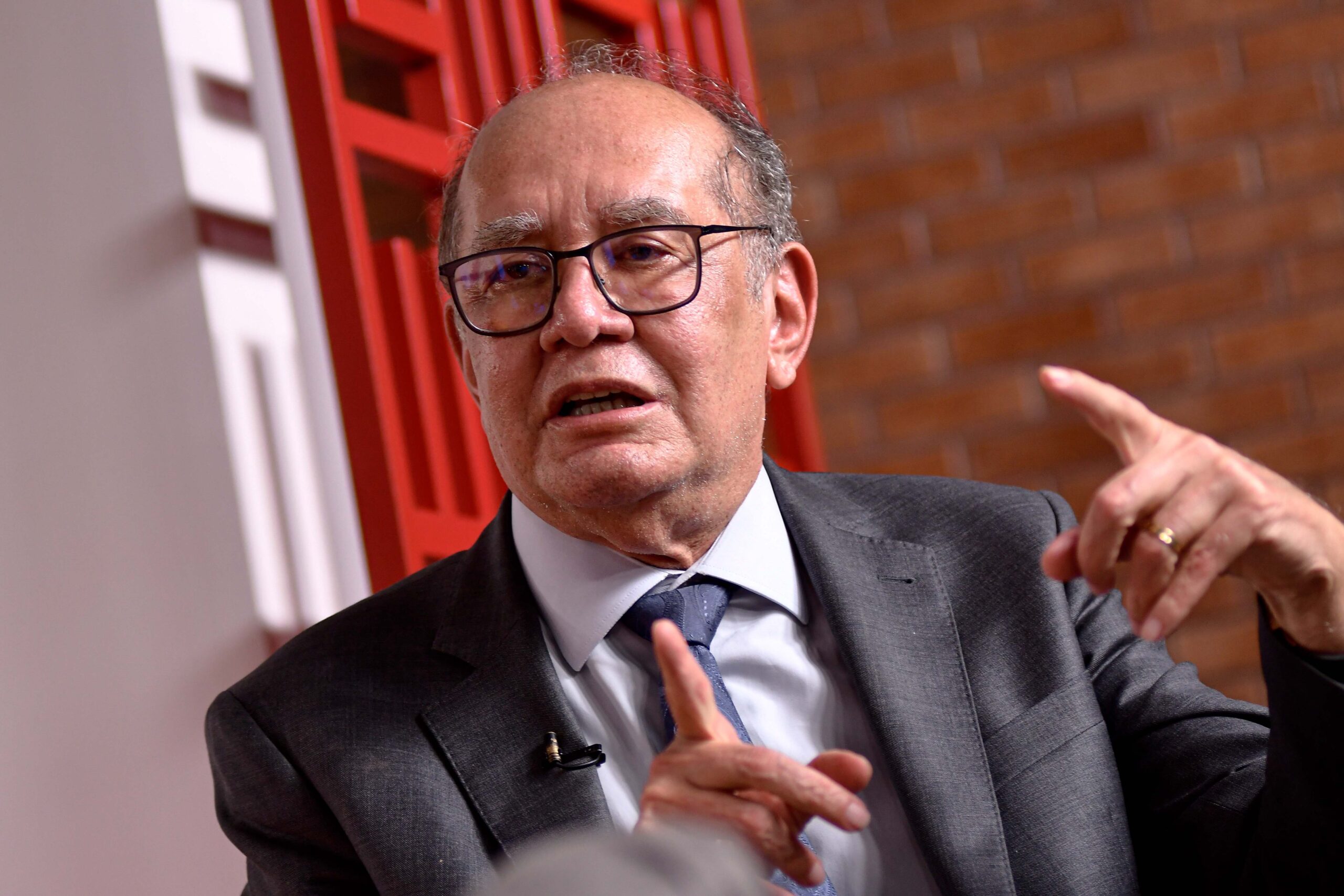 gilmar-elogia-pgr-por-arquivar-afastamento-de-toffoli-do-caso-master