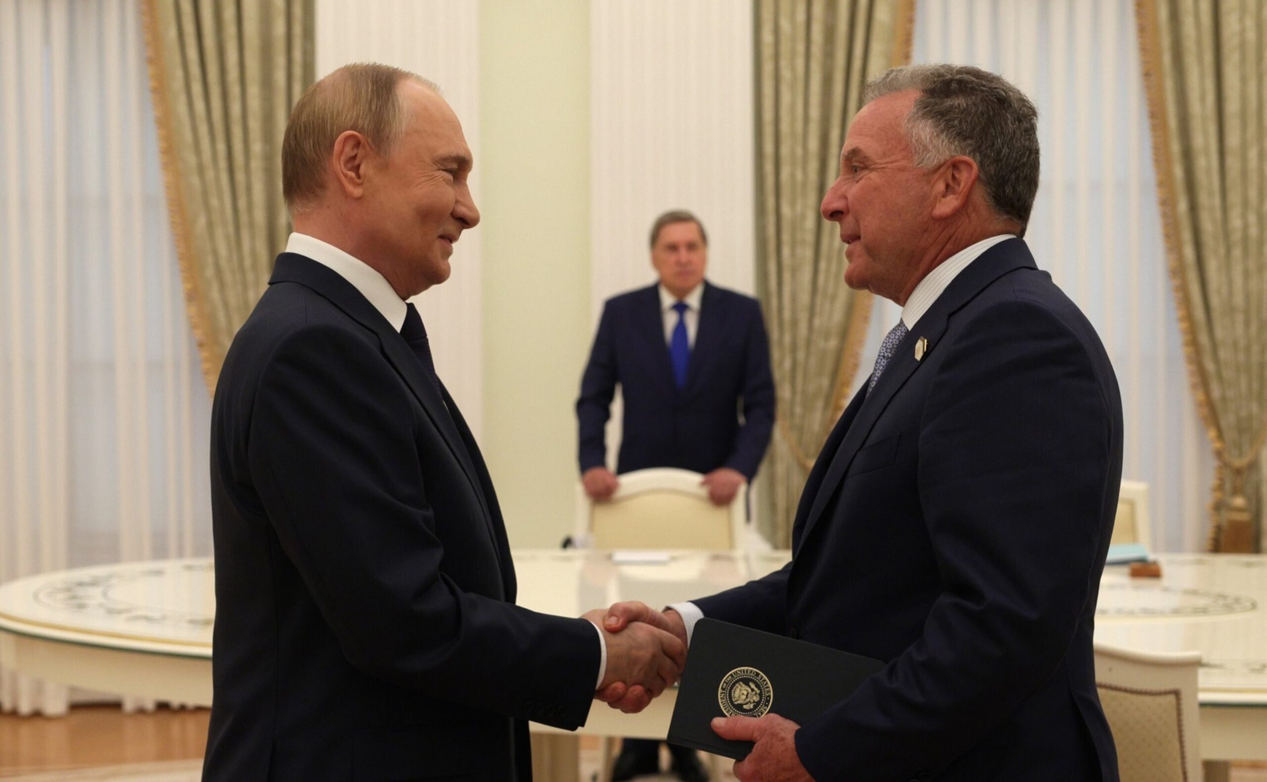 putin-e-enviados-de-trump-concluem-reuniao-“importante”-sobre-ucrania