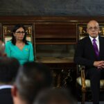 delcy-prometeu-cooperar-com-os-eua-antes-de-maduro-cair,-diz-jornal
