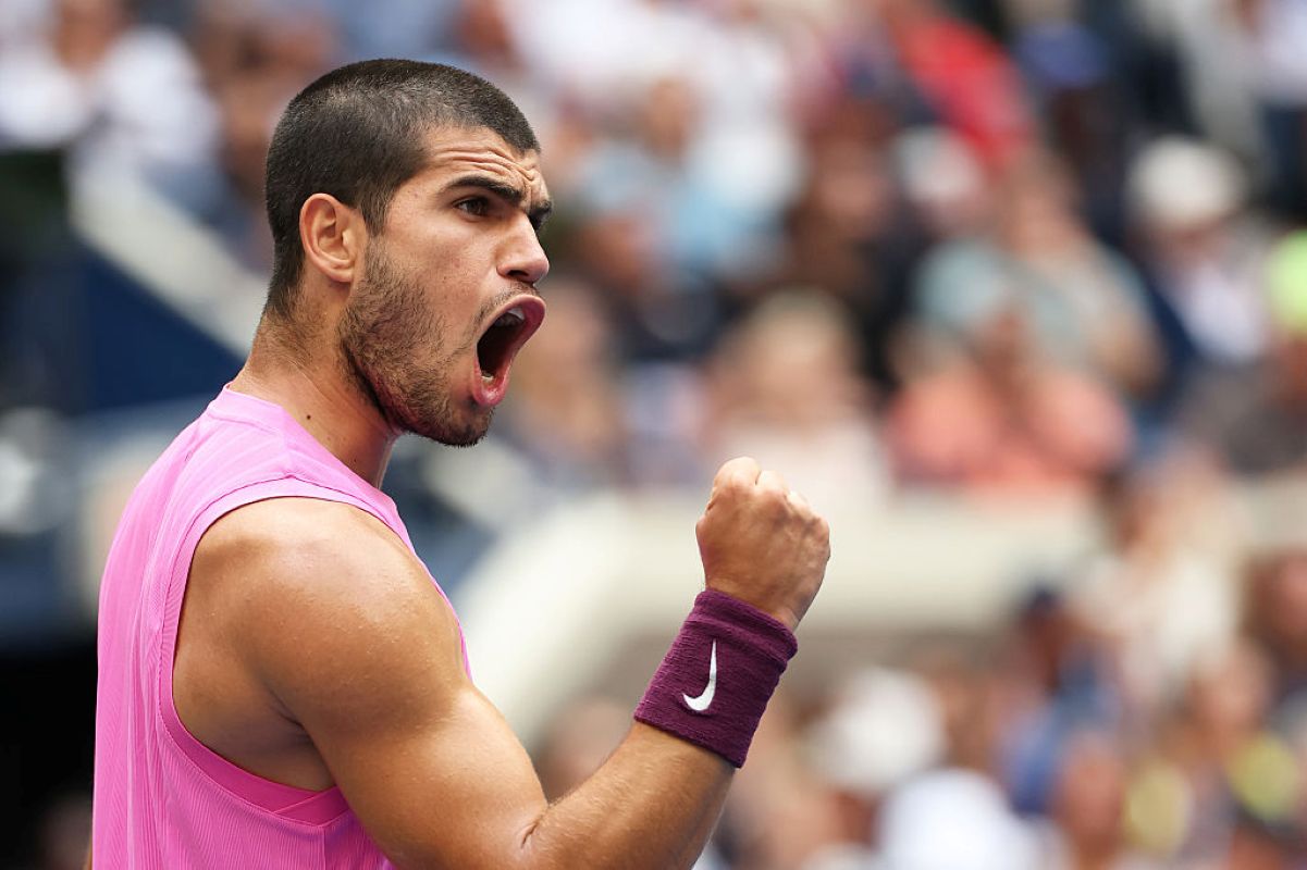 australian-open:-alcaraz-e-sabalenka-avancam-as-oitavas-de-final