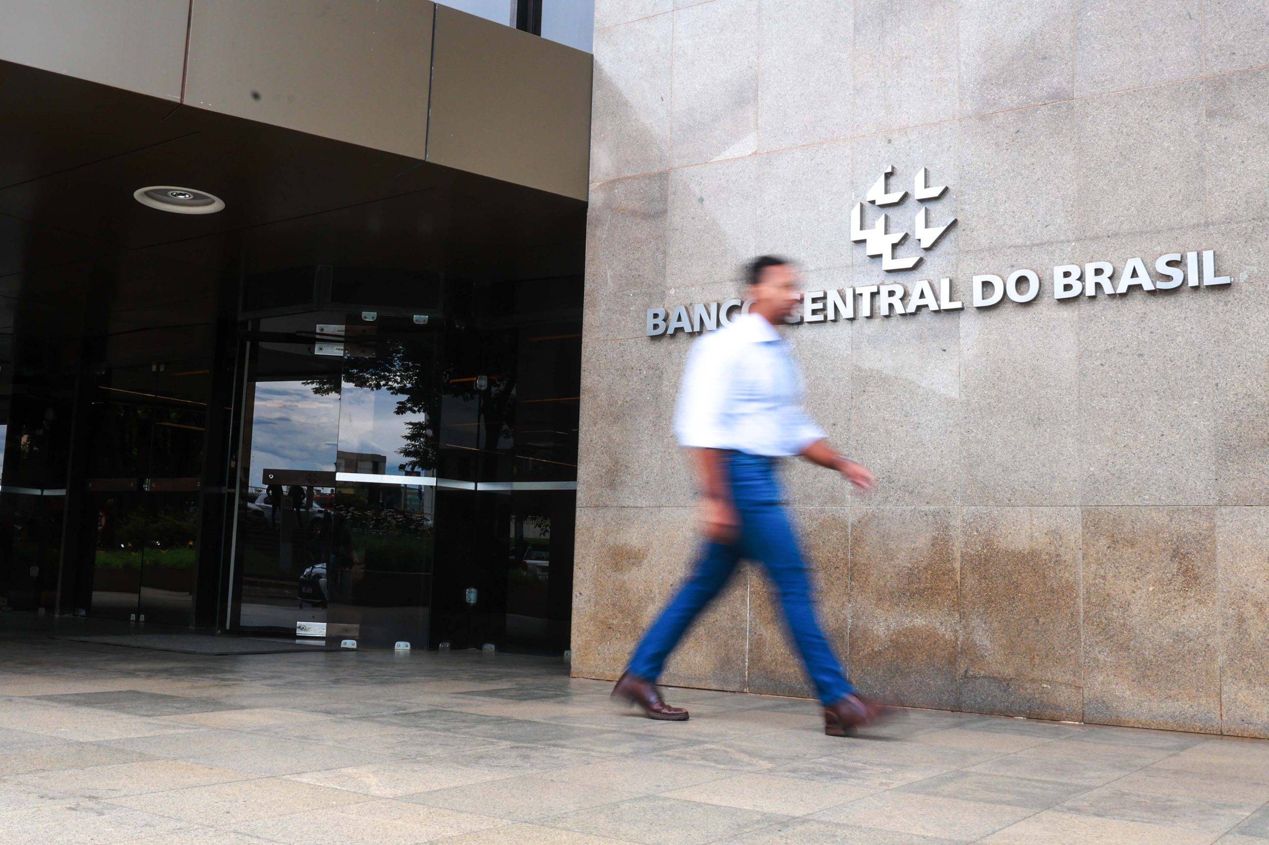 bc-divulga-ranking-de-reclamacoes;-saiba-qual-banco-esta-em-1o-lugar
