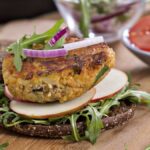 hamburguer-vegetal-com-farinha-de-castanha-do-para-e-opcao-proteica