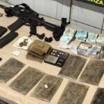 gravida-e-presa-com-fuzil-e-drogas-durante-operacao-em-paraisopolis