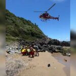 sc:-adolescente-desacordado-em-praia-e-socorrido-por-helicoptero